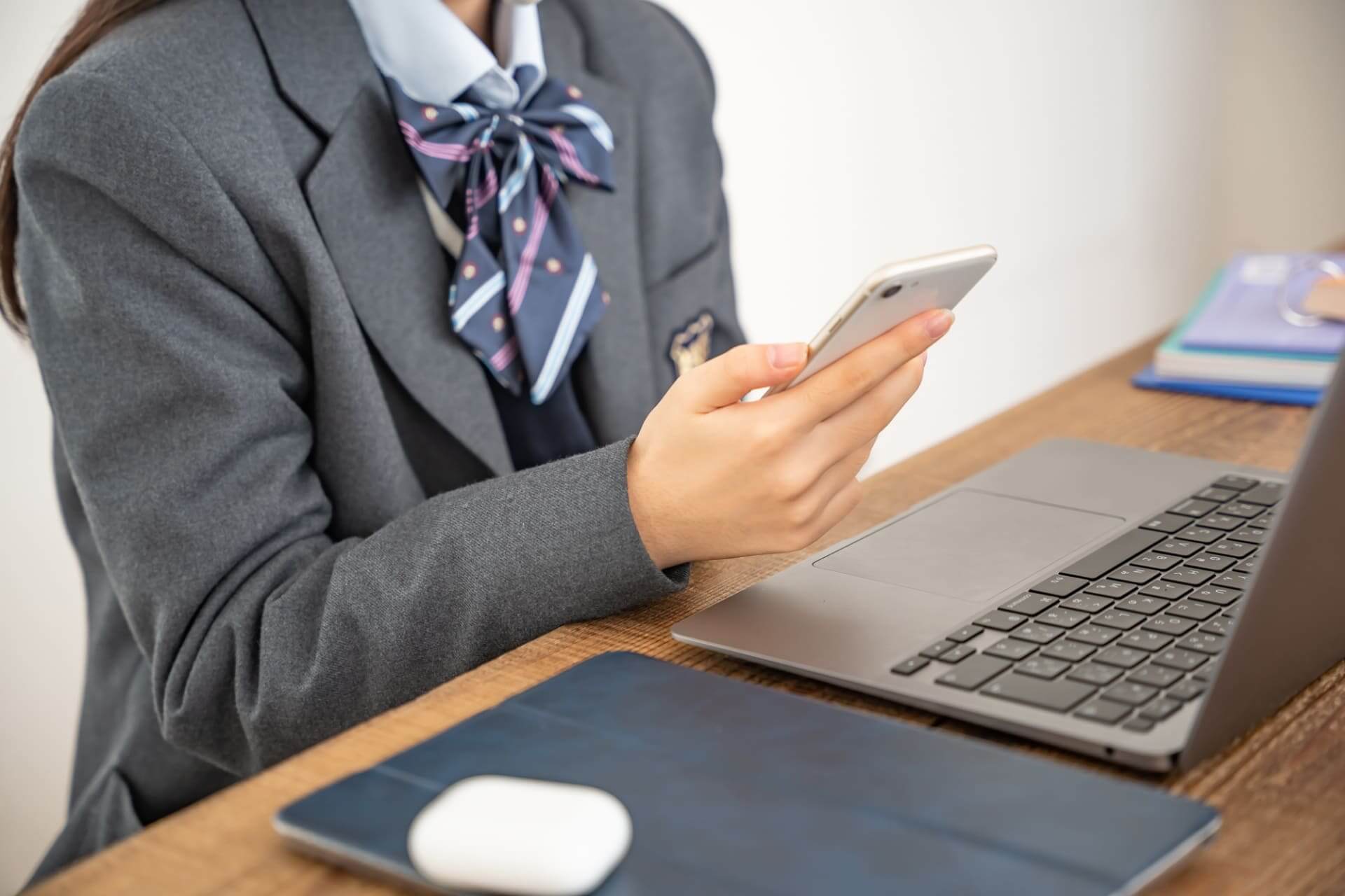 勉強の遅れを取り戻す高校生におすすめの塾・通信教育