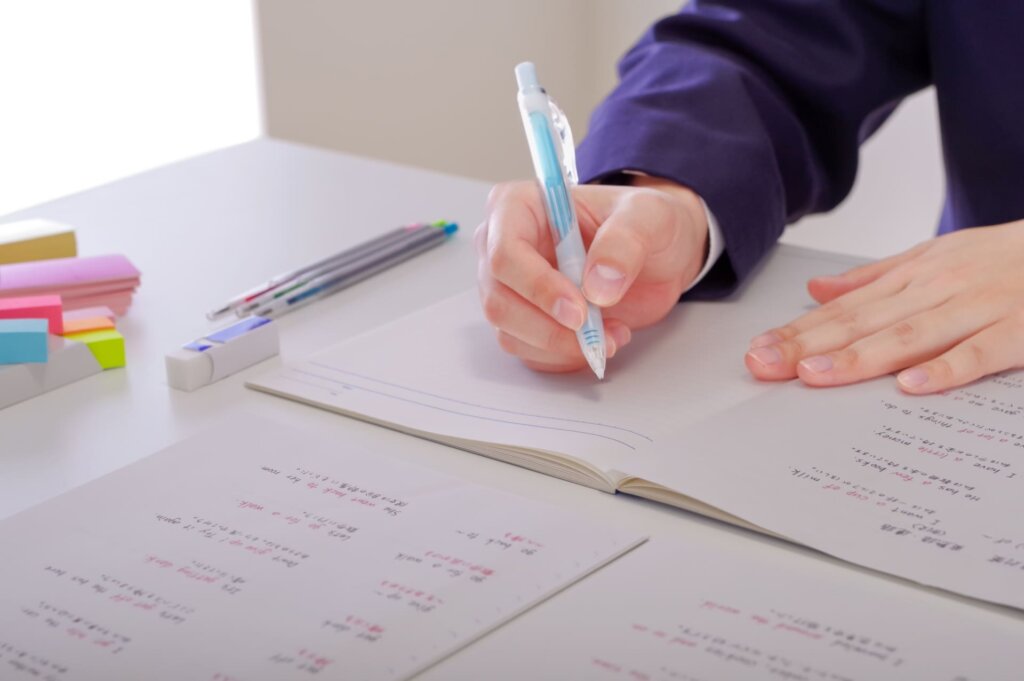 浪人生は予備校なしでも大丈夫？ほかの勉強手段や成功に大切なことを解説