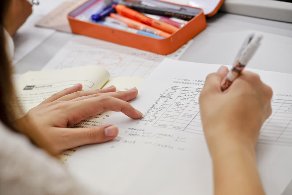 上本町の塾・予備校で安いのはどこ？